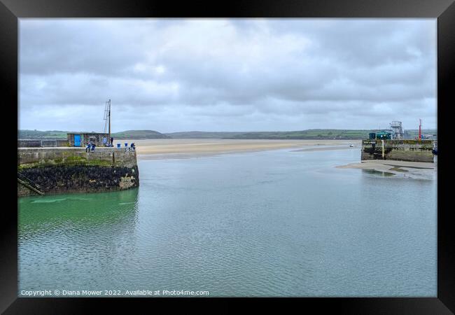 Padstow Harbour Entrance Framed Print by Diana Mower