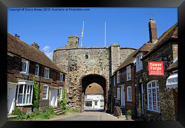  Rye Landgate  Arch, East Sussex. Framed Print by Diana Mower