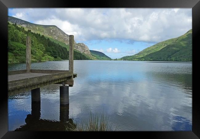 Llyn Cwellyn Snowdonia Framed Print by Diana Mower