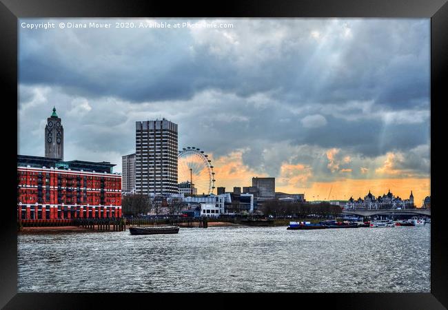 Thames Sunset Framed Print by Diana Mower