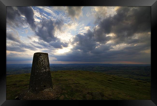 Clee Hill Sunset Framed Print by Shane Lewis