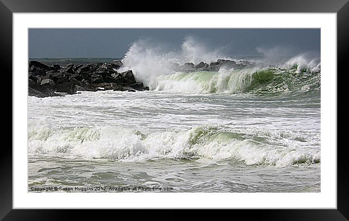 Rolling Jetty Framed Mounted Print by Susan Medeiros