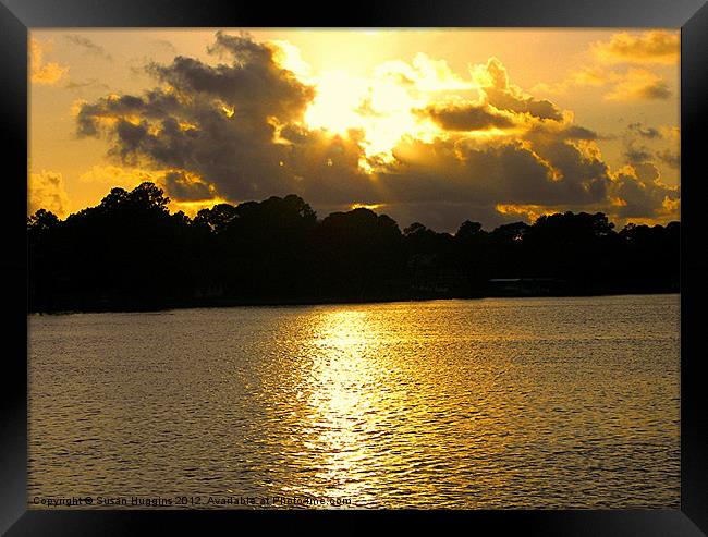 Lagoon Sunset Framed Print by Susan Medeiros