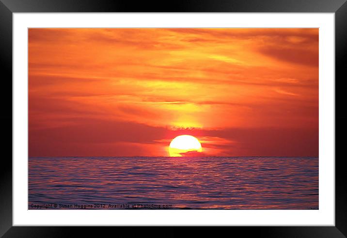 Ball of Fire Setting on The Sea Framed Mounted Print by Susan Medeiros