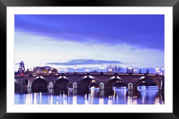 Worcester Bridge Framed Mounted Print by Paul Savage