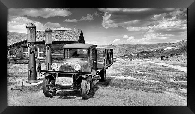 Old Pick-up Truck at Bodie Ghost Town Framed Print by paul lewis
