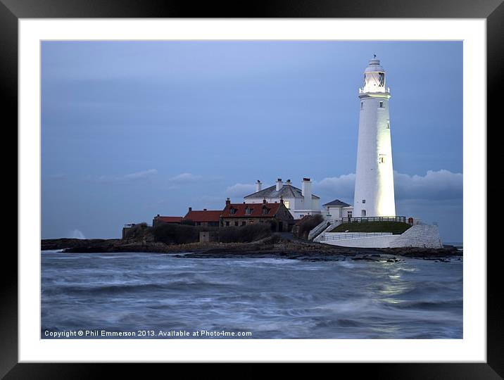 St Marys Lighthouse Framed Mounted Print by Phil Emmerson