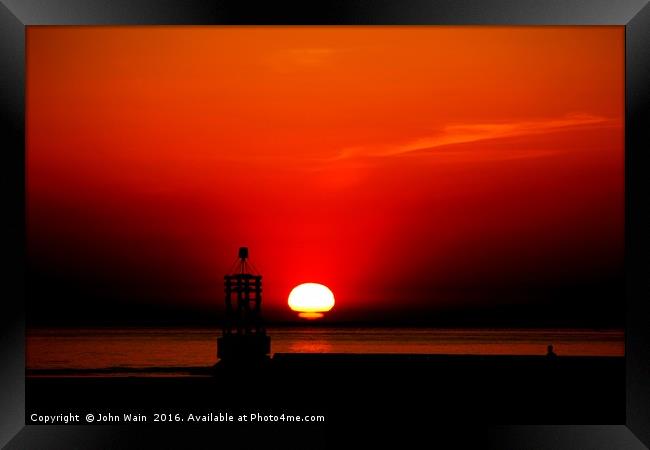 Another Sunset. Framed Print by John Wain