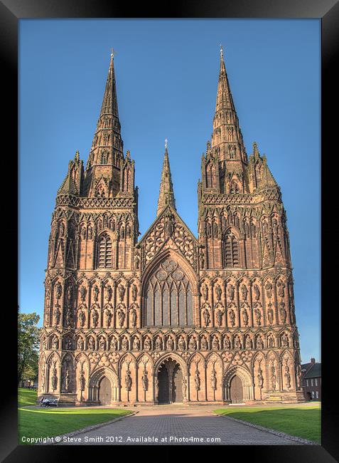 Lichfield Cathedral in evening sunlight Framed Print by Steve Smith