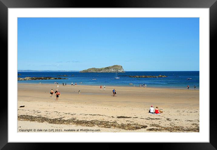 north berwick   Framed Mounted Print by dale rys (LP)