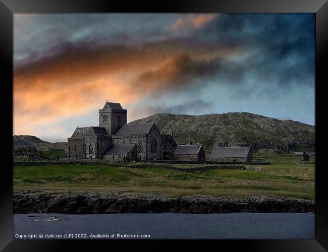IONA ABBEY  Framed Print by dale rys (LP)