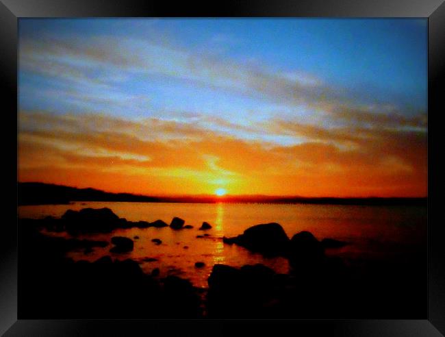beach sunset Framed Print by dale rys (LP)