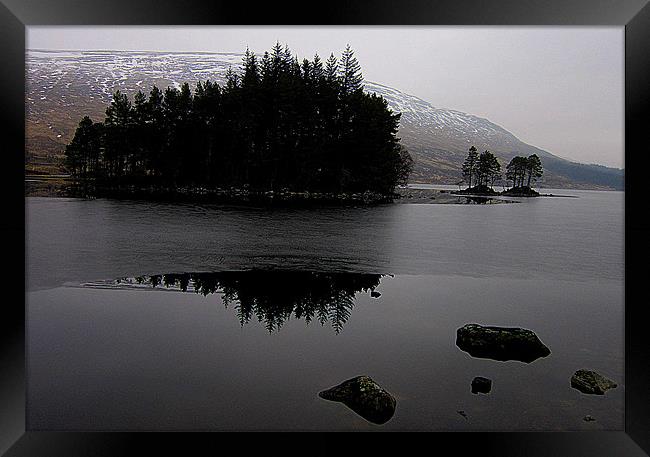 loch reflection Framed Print by dale rys (LP)