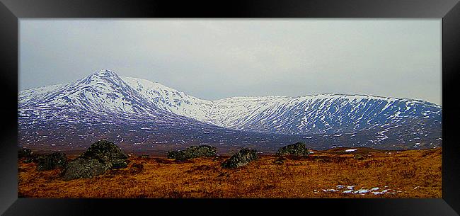 the rocks of corrour Framed Print by dale rys (LP)