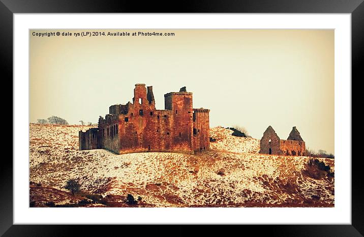  crichton castle Framed Mounted Print by dale rys (LP)