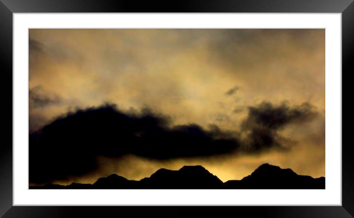  moody highlands  Framed Mounted Print by dale rys (LP)