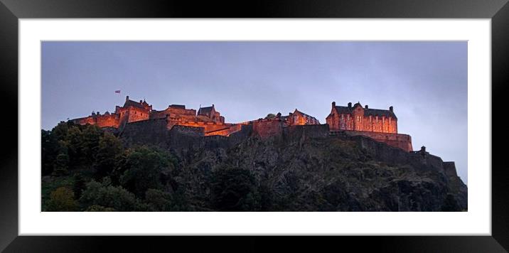 EDINBURGH CASTLE Framed Mounted Print by dale rys (LP)