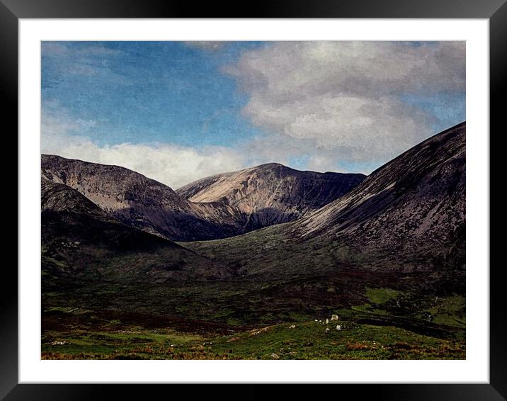 HIGHLAND'S Framed Mounted Print by dale rys (LP)