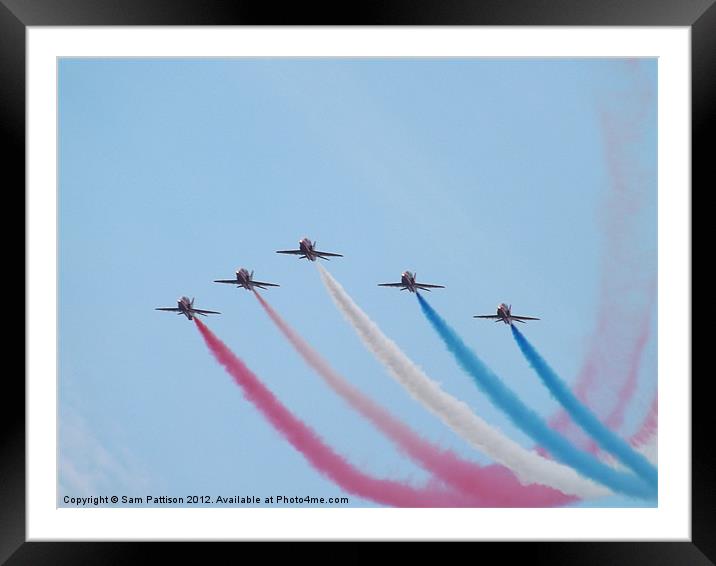 5 Red Arrows Framed Mounted Print by Sam Pattison