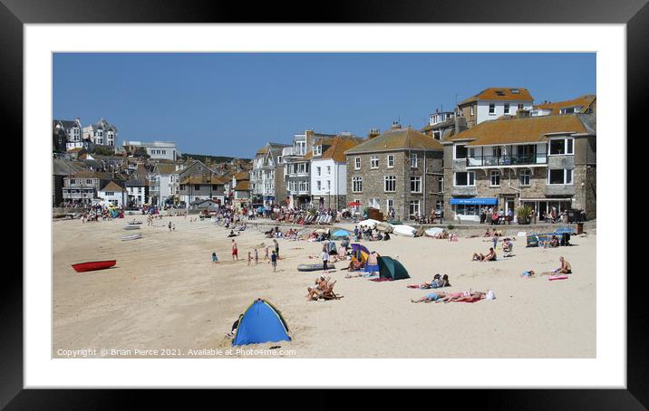 Harbour Beach, St Ives, Cornwall  Framed Mounted Print by Brian Pierce