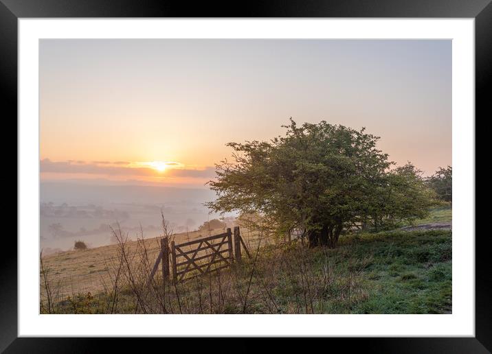 Majestic sunrise over Ivinghoe Beacon Framed Mounted Print by Graham Custance