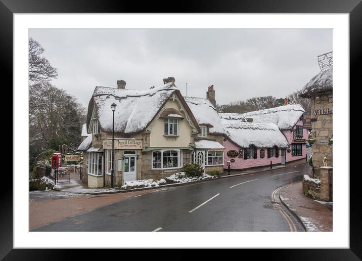 Shanklin Old Village Framed Mounted Print by Graham Custance