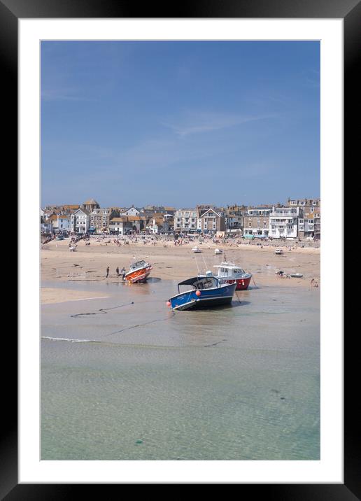 St Ives, Cornwall  Framed Mounted Print by Graham Custance