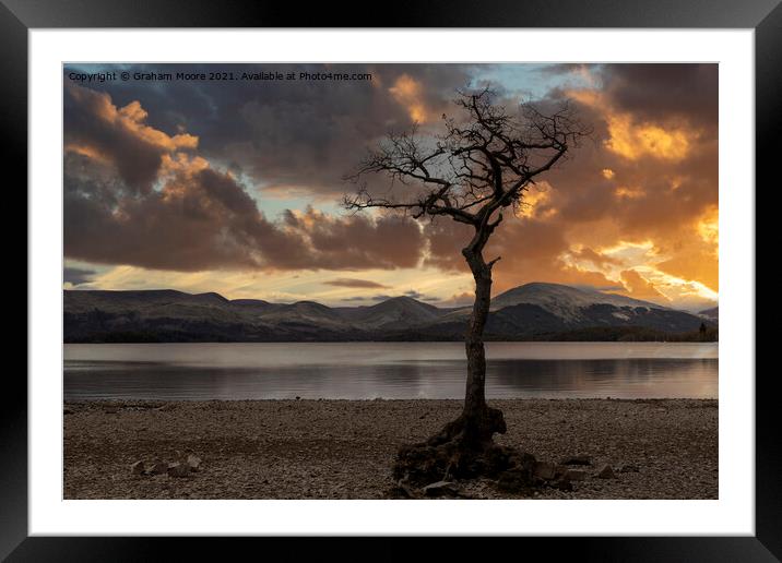 Milarrochy Bay sunset Framed Mounted Print by Graham Moore