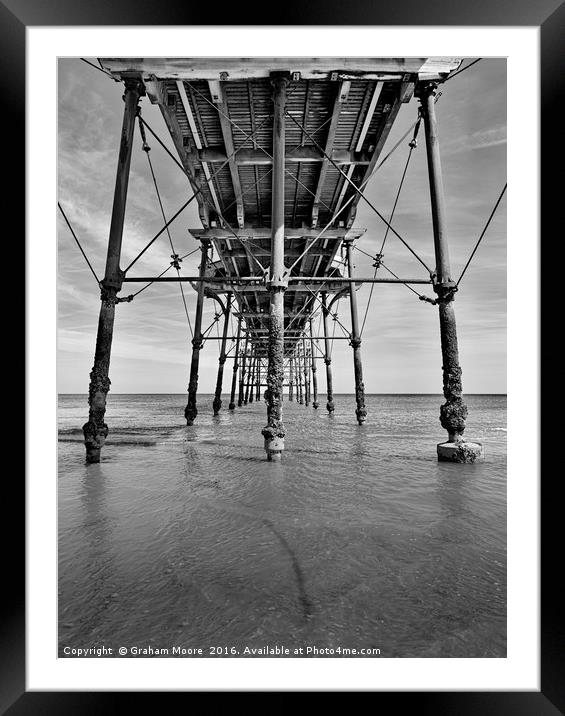 Saltburn Pier Framed Mounted Print by Graham Moore