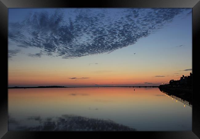 Hilbre island at dusk Framed Print by Paul Farrell Photography