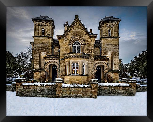  Country house in the Peak District snowy Christma Framed Print by Robin East