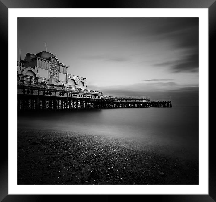 :Southsea pier: Framed Mounted Print by andrew bagley