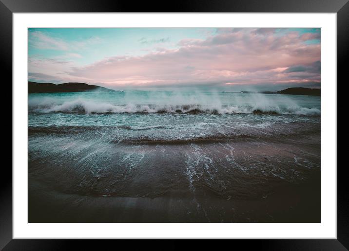 Isle of Harris. Framed Mounted Print by andrew bagley