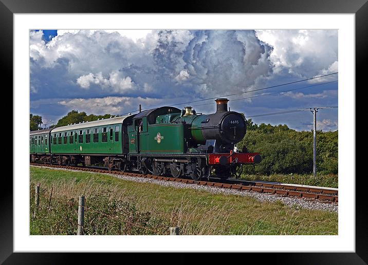 GWR 56XX Class No.6695 Framed Mounted Print by William Kempster