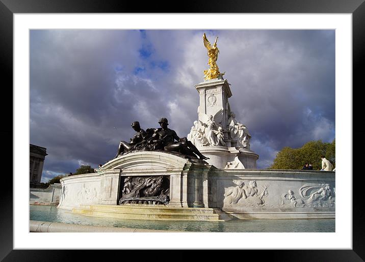 place front of Buckingham palace Framed Mounted Print by Miroslav Adamove