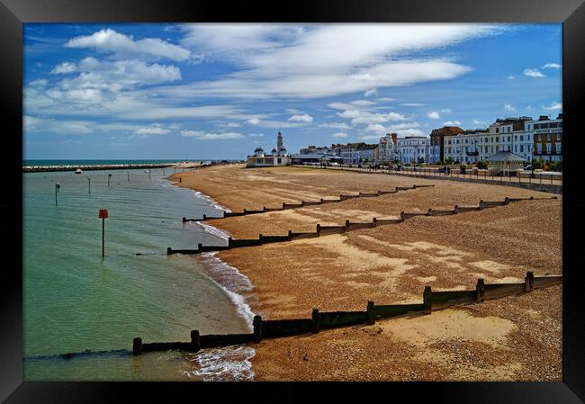 Herne Bay Seafront and Beach Framed Print by Darren Galpin