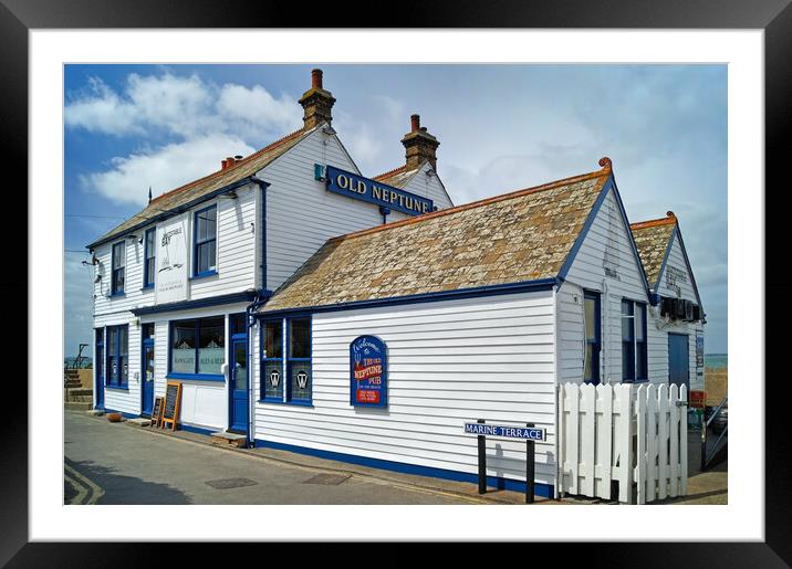 Old Neptune Pub, Whitstable Framed Mounted Print by Darren Galpin