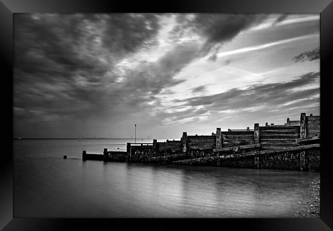 Whitstable Groyne and Sea Framed Print by Darren Galpin