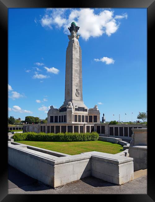 Naval War Memorial, Plymouth Framed Print by Darren Galpin