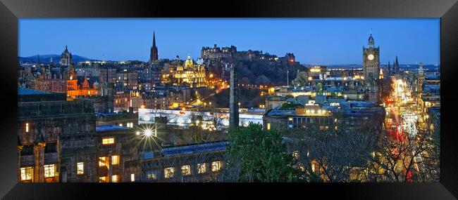Edinburgh at Night Framed Print by Darren Galpin