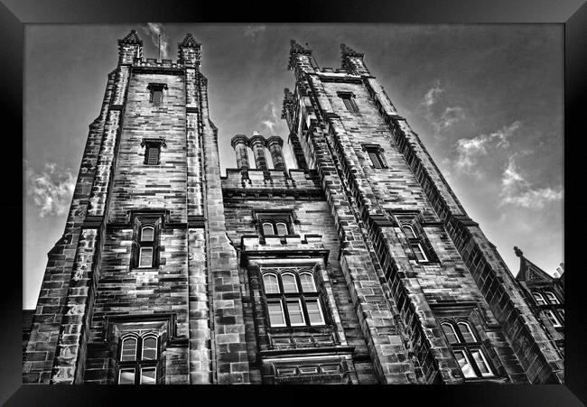 New College The University of Edinburgh Framed Print by Darren Galpin