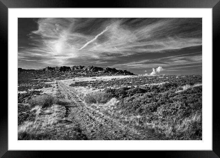 Footpath to Stanage Edge                      Framed Mounted Print by Darren Galpin