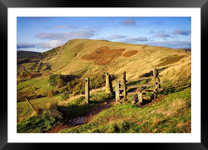 Footpath to Mam Tor                             Framed Mounted Print by Darren Galpin