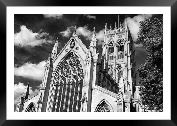 St Georges Church, Doncaster Framed Mounted Print by Darren Galpin