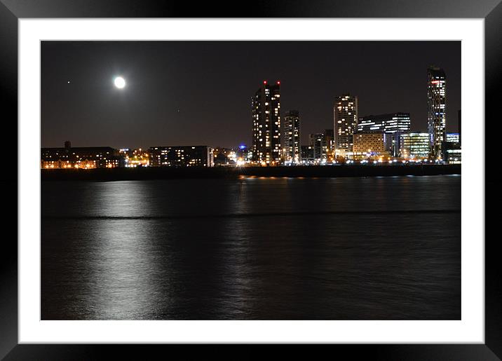 moonlit liverpool Framed Mounted Print by lol whittingham