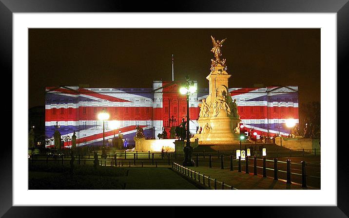 Buckingham Palace. Framed Mounted Print by Jan Venter
