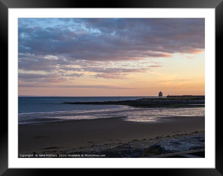 An Evening in Porthcawl  Framed Mounted Print by Jane Metters