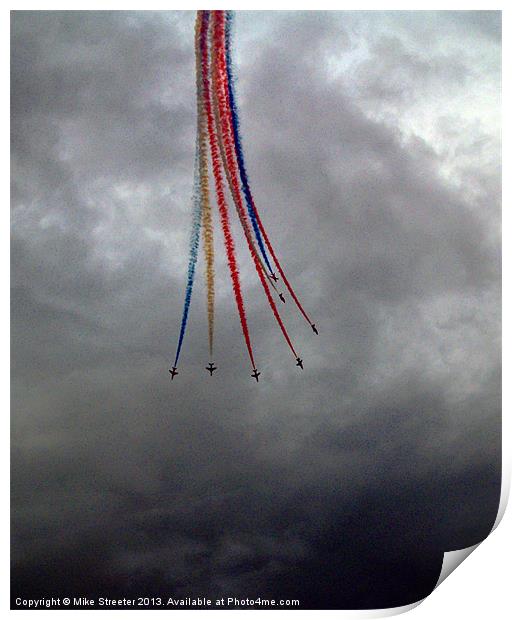 The  Red Arrows 2 Print by Mike Streeter