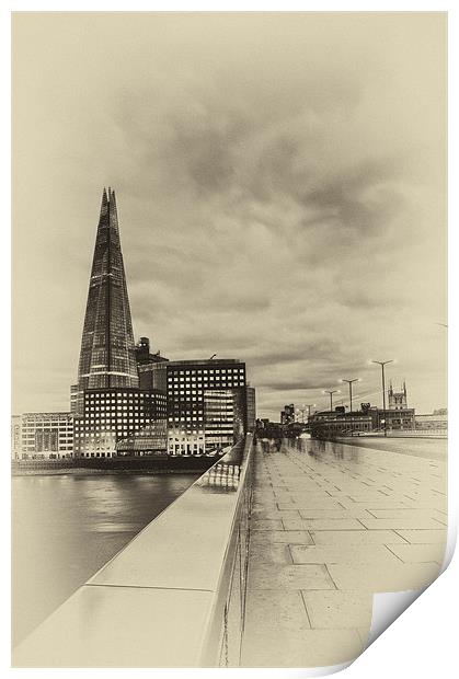 SHARD LONDON Print by Robert  Radford