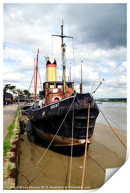 The tugboat Brent at Maldon Print by Lee Mullins